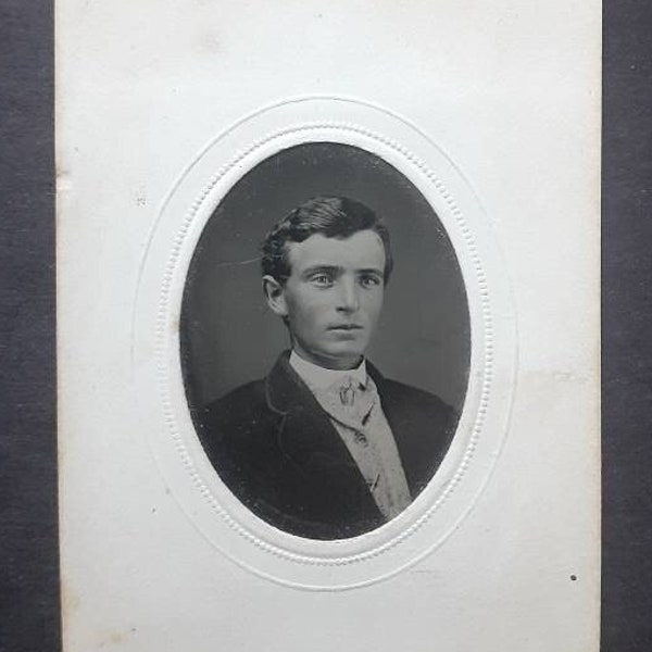 Sealed small tintype T. M. SAURMAN Norristown PA antique photo young man