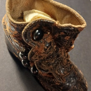 Antique Baby Shoe 1800s leather Strange Familiars Curiosity of the Week 111 image 4