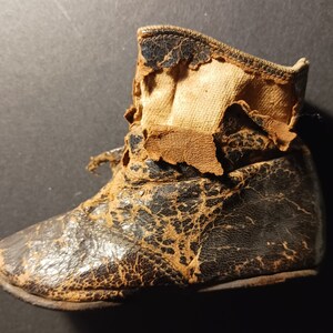 Antique Baby Shoe 1800s leather Strange Familiars Curiosity of the Week 111 image 2