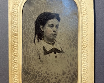 Geisterhaftes Tintype Foto – verrückt – verrückte Frau – Kuriosität der Woche #165 – antike Fotografie