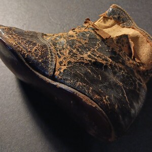 Antique Baby Shoe 1800s leather Strange Familiars Curiosity of the Week 111 image 6