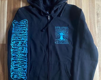 Sudadera con capucha y cremallera "Búho Barrado" de STRANGE FAMILIARS - edición limitada - paranormal - alta extrañeza
