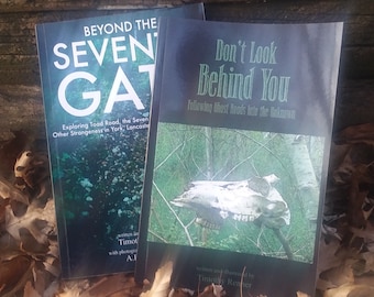 Don't Look Behind You + Beyond the Seventh Gate 2-book set - by Timothy Renner - signed paranormal cryptid bigfoot Toad Road