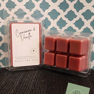 Cinnamon & Vanilla Wax Melt - Warm and Cozy Scented Wax Cubes