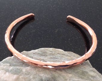 Copper Bracelet - Adjustable, 6 Gauge Hammered Copper Wire, Shiny, Hammered Ends, 7th Anniversary Gift - Handcrafted by JW