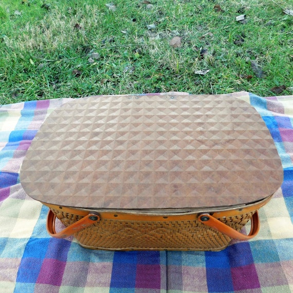 Vintage Red Man Picnic BasketFarmhouse Storage Baske… Gem