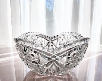 Vintage EAPG Bowl-McKee Fentec Pattern w/Stars & Scalloped Sawtooth Rim