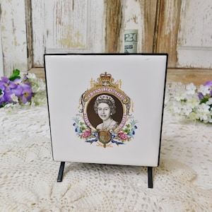 1977 Queen Elizabeth II Silver Jubilee Commemorative Bank-Ceramic Tile & Metal
