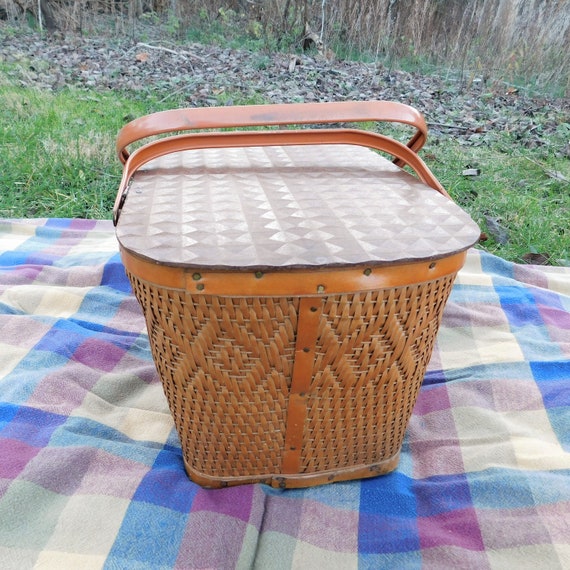 Vintage Red Man Picnic BasketFarmhouse Storage Baske… Gem