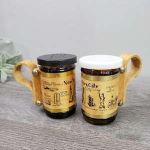 NYC Souvenir Salt & Pepper Shaker Set-Vintage Glass and Wood
