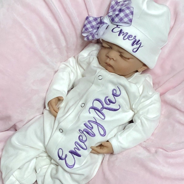 Baby Girl Coming Home Outfit, Lavender Baby Gown, Baby Girl Clothes, Personalized Baby Girl Gift, Custom Baby Girl Outfit, Newborn Girl Clot