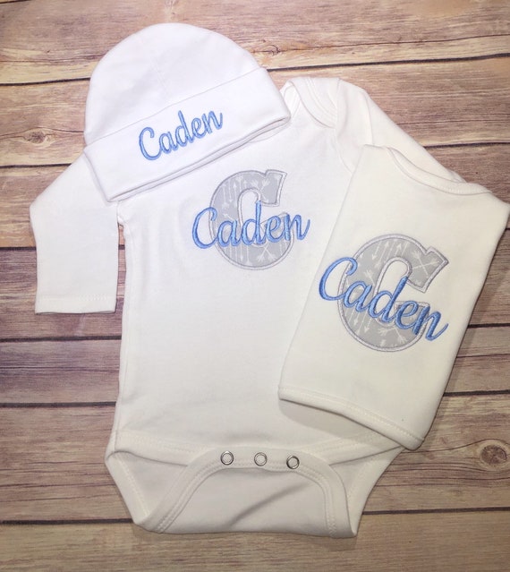 Kleding Jongenskleding Babykleding voor jongens Kledingsets Baby Boy Clothes Embroidered Monogrammed Baby Boy Take Home Outfit 