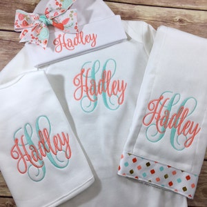 Personalized Take Home Outfit, Monogram Baby Gown Hat, Newborn Girl Outfit, Baby Girl Coming Home Outfit, Baby Shower Gift Baby Shower Gift