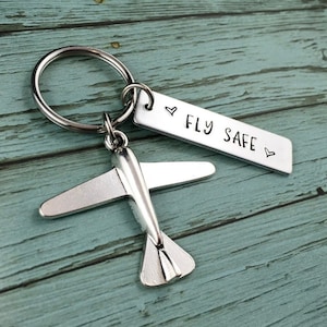 Fly Safe Keychain, Pilot Keychain, Pilot Gifts, Gift For Flight Attendant, Travel Gift, Personalised Pilot Graduation Gift, Traveller Gift image 1