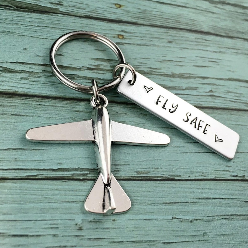 Fly Safe Keychain, Pilot Keychain, Pilot Gifts, Gift For Flight Attendant, Travel Gift, Personalised Pilot Graduation Gift, Traveller Gift image 5