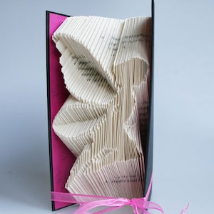 Flying Fairy Book Folding Pattern: Includes free printable downloads (pdf) to personalise your gift and  full step by step tutorial.