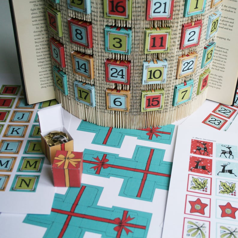 Book Folding Pattern cuts Advent Calendar: Free printable downloads pdf to personalise your gift and full step by step tutorial image 4