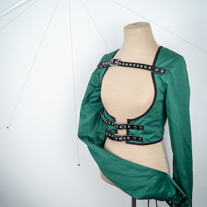 Zwangsjacke im Bolero Stil grün / schwarz