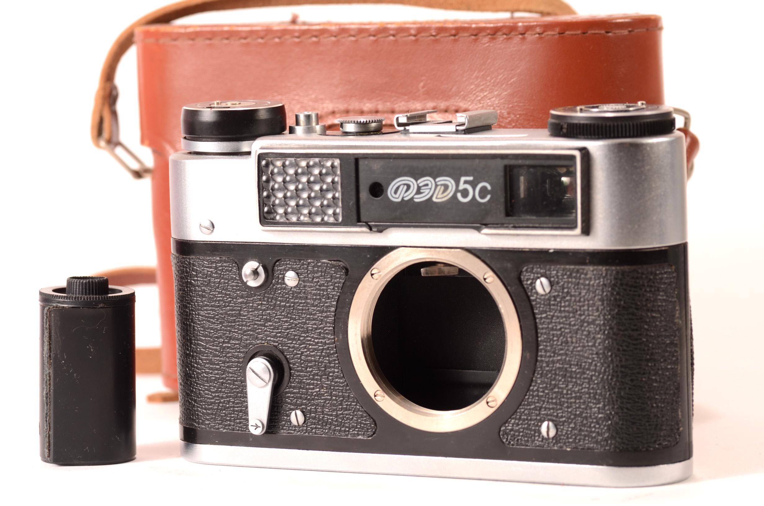 FED 5C ソ連製レンジファインダー付きライカコピーフィルム35mmカメラ