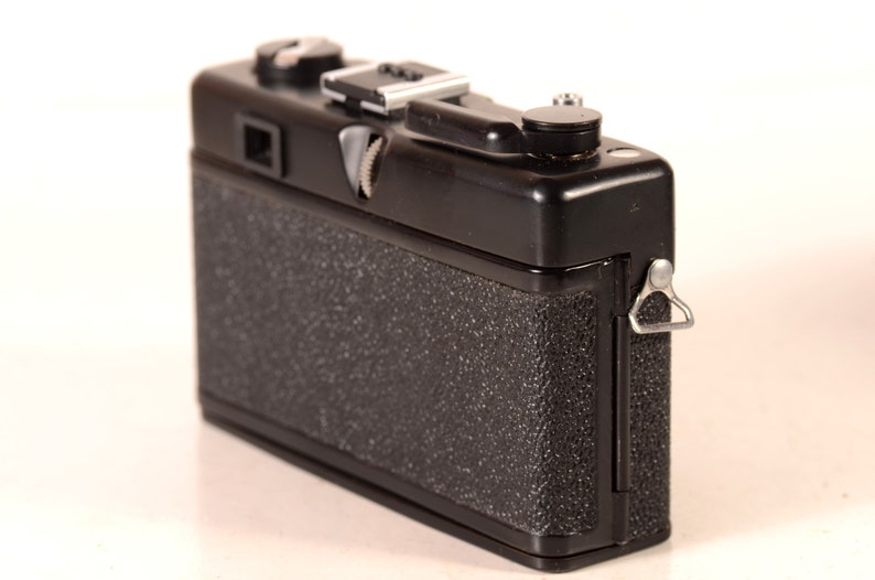 Brand NEW Fed 50 USSR Vintage 35mm Camera Soviet industar 81 Compact Film Working Camera image 4