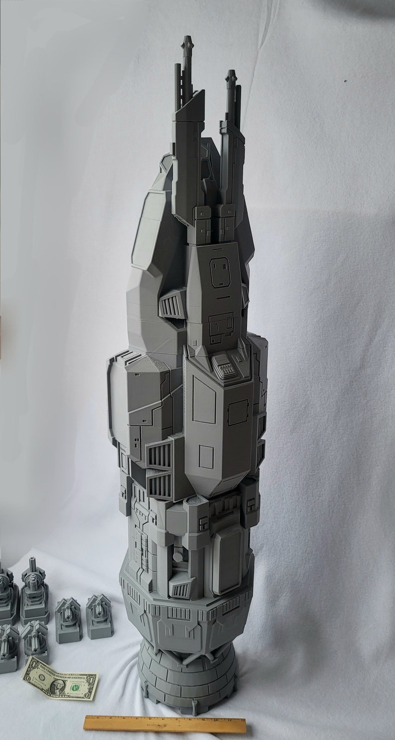 50 inch 4 FOOT TALL The Expanse Rocinante Roci replica it's Huge image 2