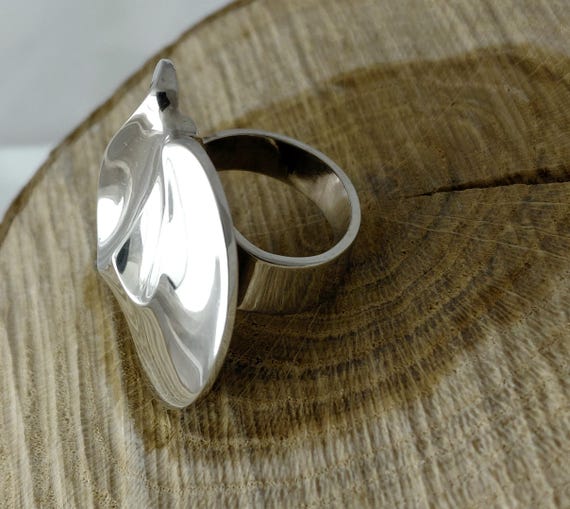 Matti Hyvärinen silver ring Liliane - Gem