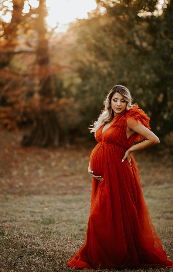 Luxury Tulle Gown: Pom Pom Shoulders, Maternity Non-maternity