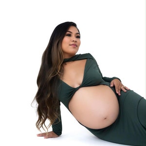 New Amari Maternity Dress Pregnancy Photoshoot Dress image 2