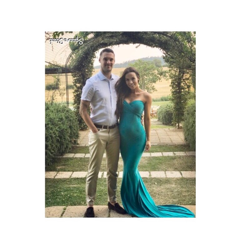 35colors~Maternity fitted strapless sweetheart gown~Maternity dress~Baby shower dress~Photography prop gown~Plus size gown~pregnancy dress