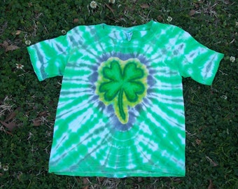 Lucky Shamrock or 4 leaf clover Custom Tie Dye (Adult sizes)