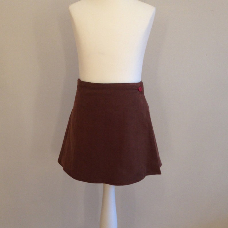 Winding skirt, Kordrock, cotton, brown, dots, for turning, 2 buttons, red, school uniform, for girls, easy to play, easy to put on image 1