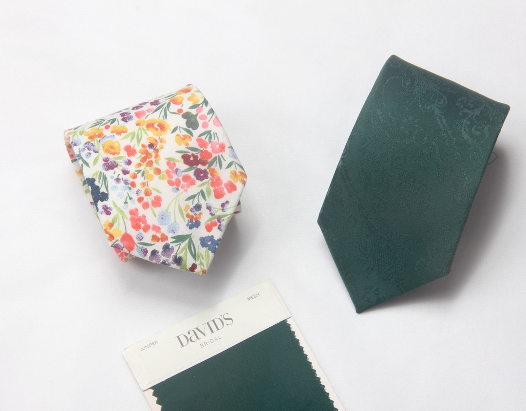Juniper Green Flora Ties for Men, Hunter Green Men's Linen Tie, Groom