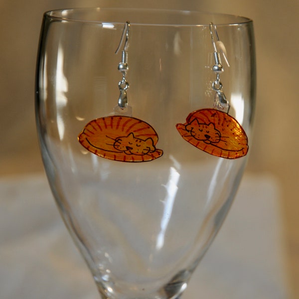 sleeping orange kitty cat earrings/cufflinks/magnet/key ring, 100% recycled plastic, shrinky dink® style