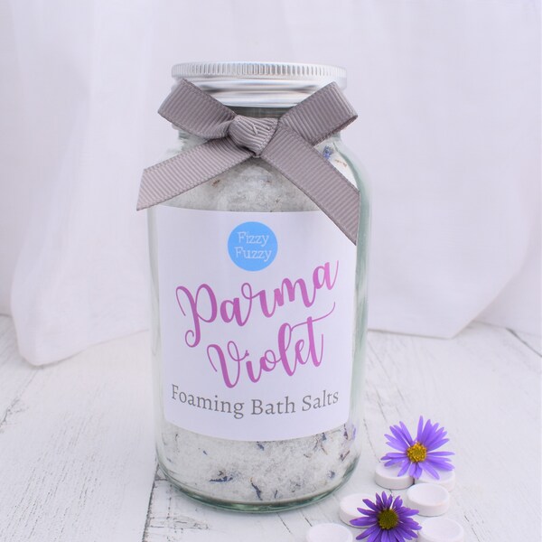 Parma Violet Luxury Foaming Bath Salts. Handmade by Fizzy Fuzzy in the UK. Plastic Free. Vegan.