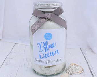 Blue Ocean Luxury Foaming Bath Salts. Handmade by Fizzy Fuzzy in the UK. Plastic Free. Vegan.