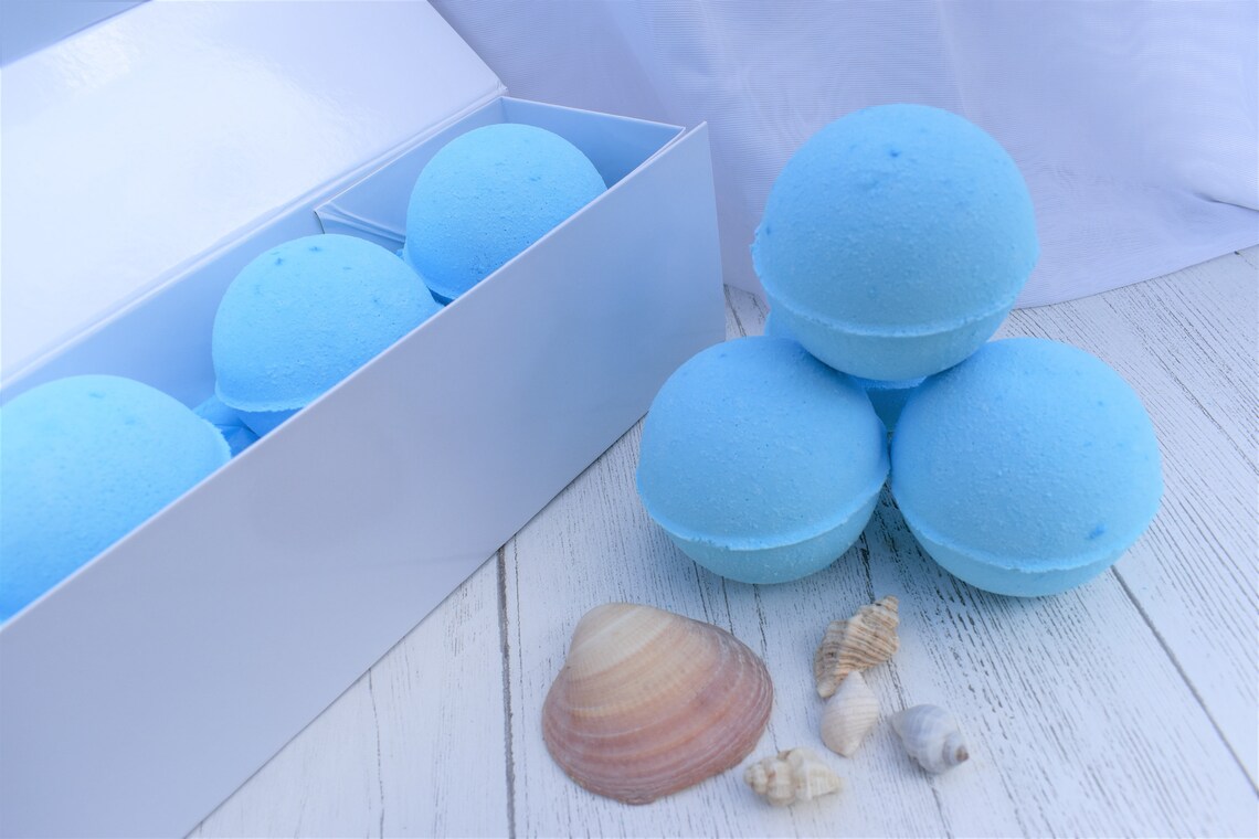 Blue Ocean Bath Bombs X 4 in Gift Box. Bath Bomb Gift Set. by Etsy UK