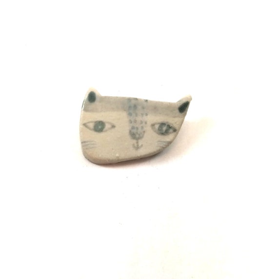 Vintage ceramic cat brooch handmade porcelain han… - image 3