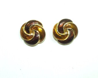 Vintage enamel earrings brown celtic knot vintage clip on earrings coffee brown caramel gold tone U002