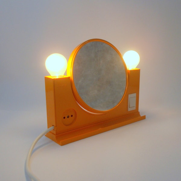 Rare to find Vintage vanity station double sided mirror dressing table mid century mirror 70s Space age ufo sputnik lamp design Elma