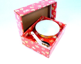 Vintage Chinese Porcelain Bowl Set: Blue Dragon, Original Gift Box