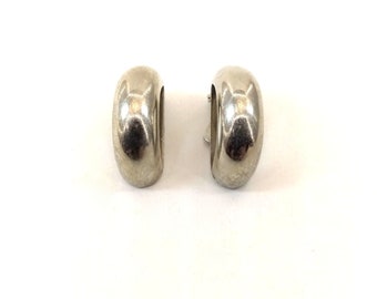 Vintage 80s clip on earrings elegant half circle moon silver tone vintage earrings silver tone U012