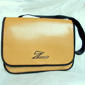 Sac à bandoulière, sac à bandoulière vintage X-ZESS marron noir des années 80, sac à bandoulière vintage en similicuir marron, cartable en similicuir, sac besace T25