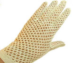 Gants vintage au crochet faits main : dentelle de coton beige, gants de soirée des années 1960 G006