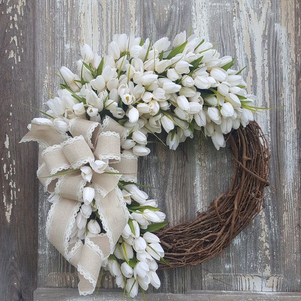 Couronne de printemps crème, couronne de printemps de tulipe, couronne d’été, couronne de porte d’entrée, décor de printemps, cadeau de fête des mères, cadeau pour elle, couronne de Pâques