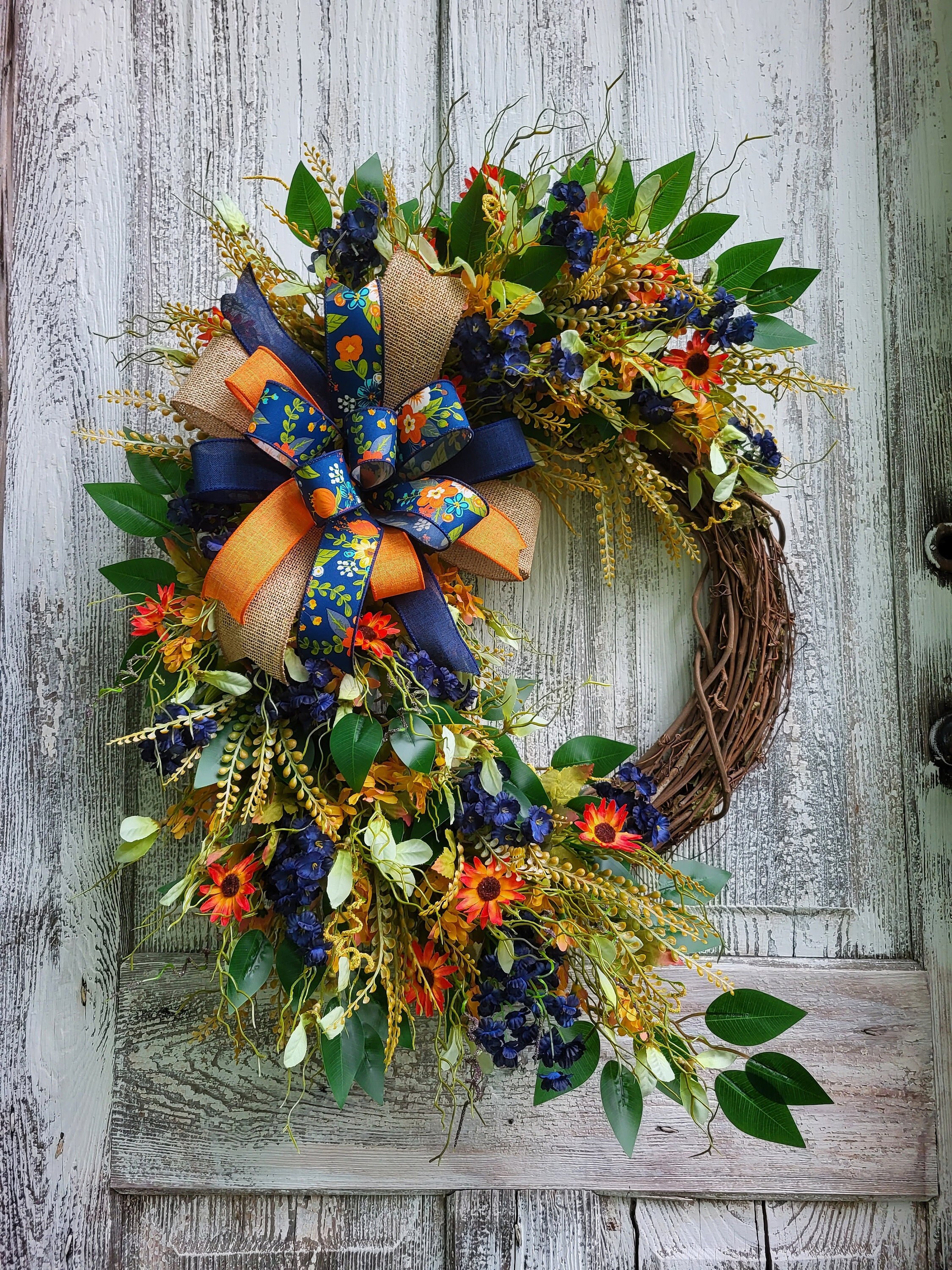 How To Make a Rustic Dried Orange Grapevine Wreath for the Holidays - Lily  & Val Living