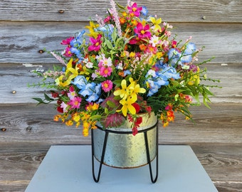 Wildflower Arrangement, Everyday Floral Centerpiece, Spring Summer Table Decor, Indoor Outdoor Kitchen Decoration