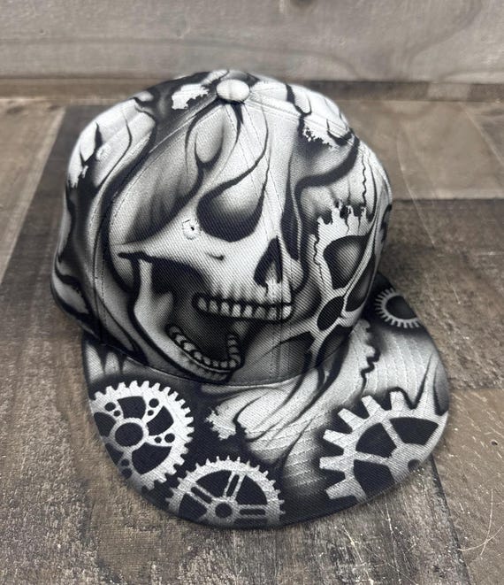 Airbrushed Black and White Skull and Gears Steampunk  display picture 1
