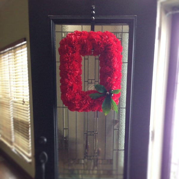 THE Official OSU Block O Wreath with over 100 red silk carnations, real Ohio buckeyes and silk buckeye leaves