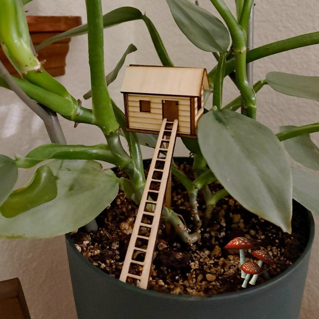 Mini Wooden Treehouse With Ladder , Plant Mini Treehouse, Miniature ...