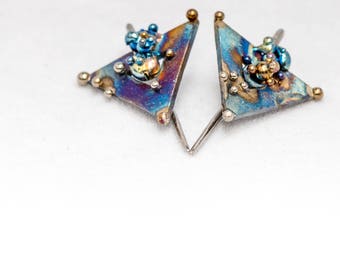 Titanium Triangle earrings - Geometric Hypoallergenic Cute Earrings - Titanium Jewelry From Finland